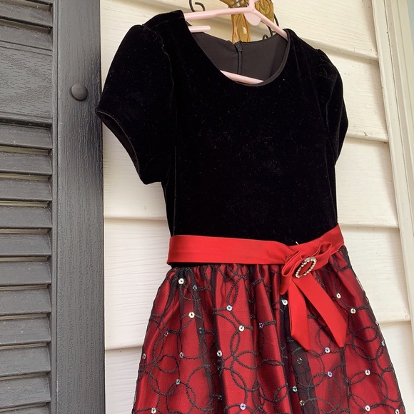 Kids dress - Picture 3 of 5